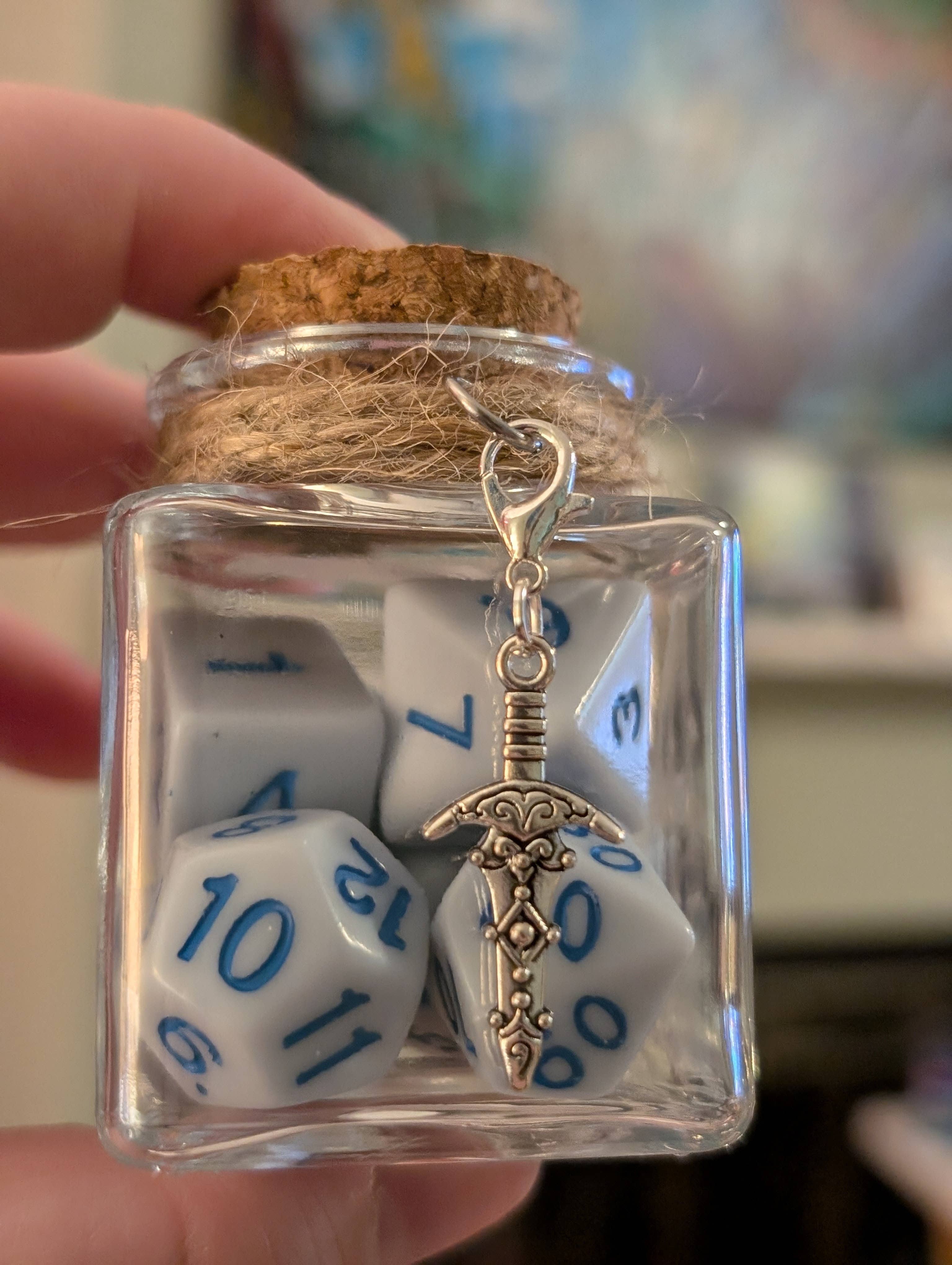 Con-Quest Crafts - Venta al por mayor Dado - Tarros de dados de hechizo con 7 dados D20 para TRPG13