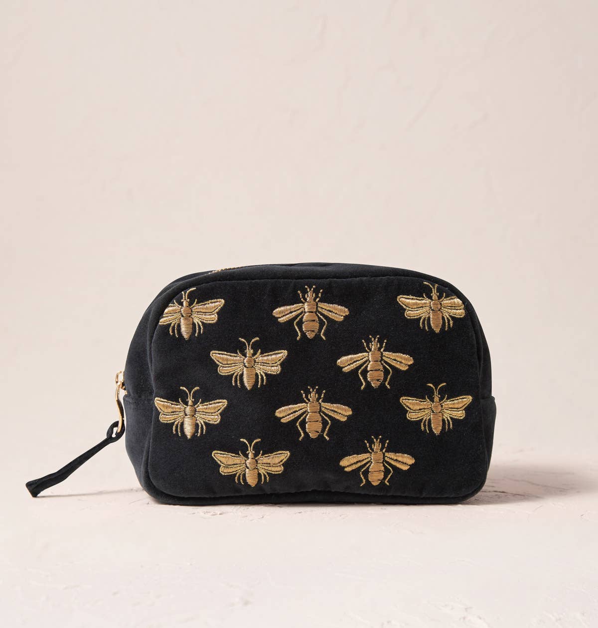 Elizabeth Scarlett Ltd – wholesale Make-up/cosmetic bag – Honey Bee Makeup Bag13