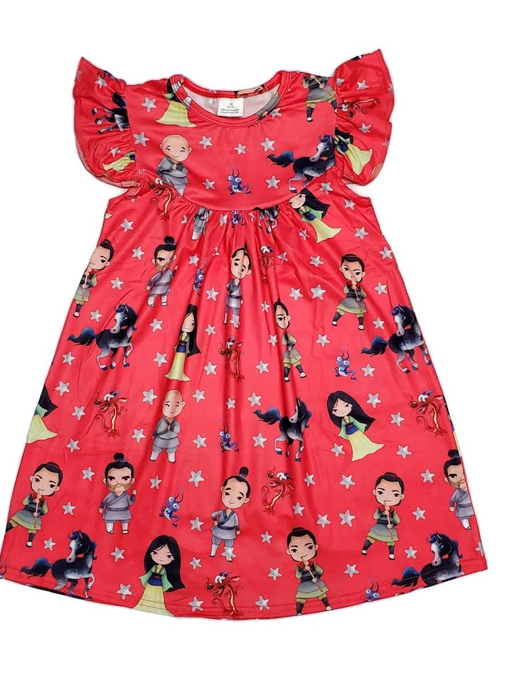 Robe en soie fluide Princesse Guerrière pour la vente par Great Lakes Kids Apparel