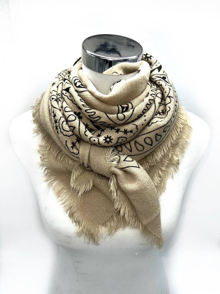 K4 Large square scarves with bandana patterns for wholesale by LINETA