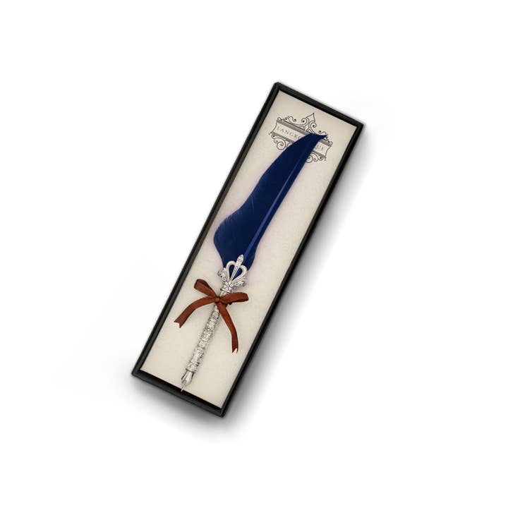 Enkel fjäderpenna i en låda - Marinblå för wholesale av Mad Witch Ltd