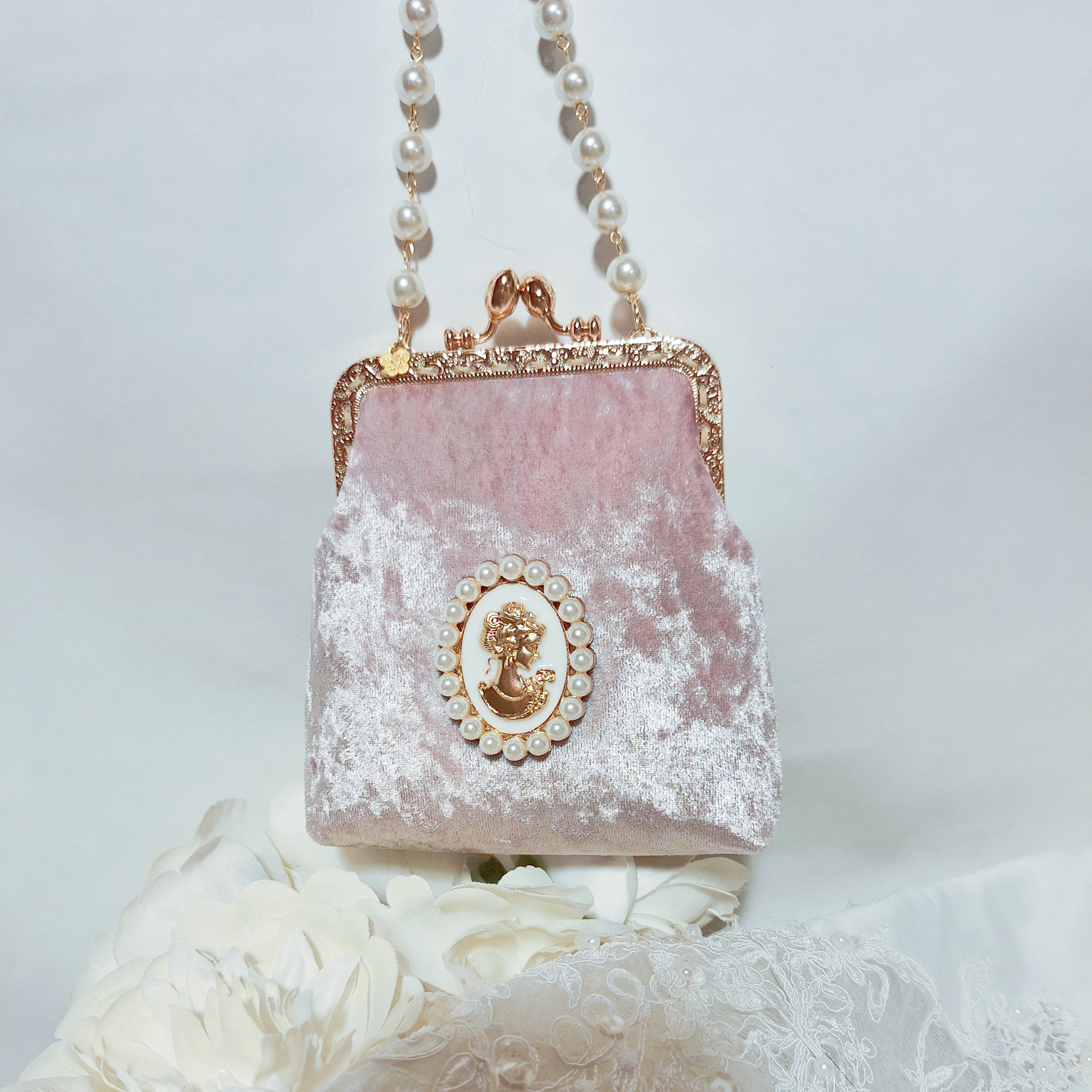 LeisTextileStudio - Wholesale Wallet - Women's - Handmade Velvet Vintage Kiss lock Handbag With Card Holder22