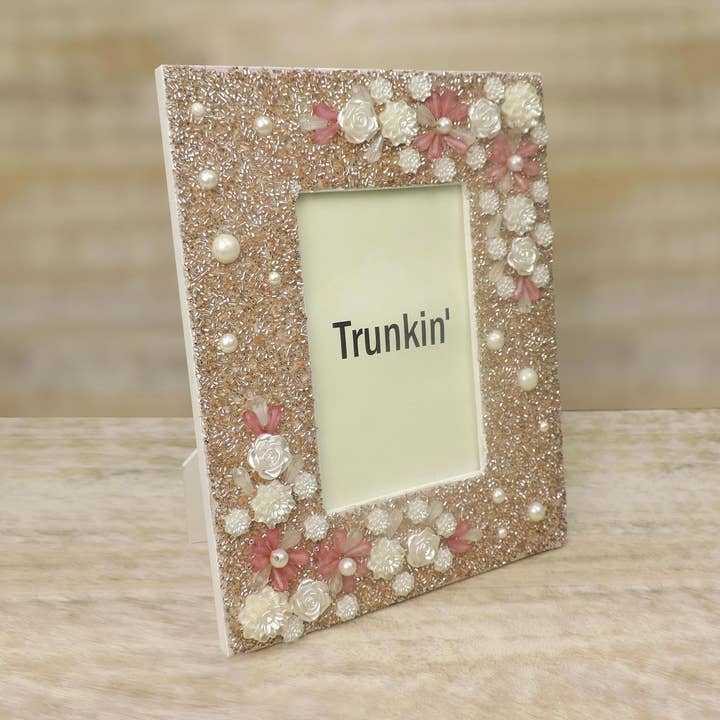 Handbesetzter Bilderrahmen mit Blumenmuster, Rosa, 10,2 x 15,2 cm für den Großhandel von Trunkin'