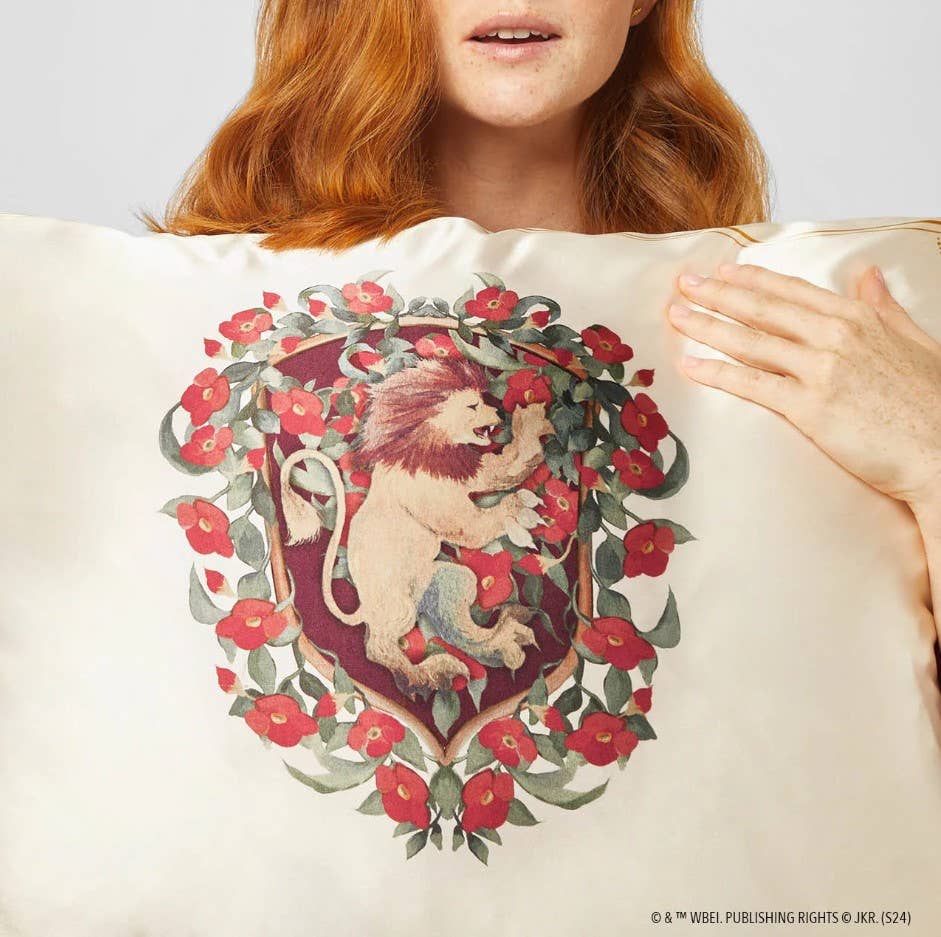 KITSCH - Wholesale Silk/Microfiber Haircare - Harry Potter x Kitsch Satin Pillowcase Standard - Gryffindor4