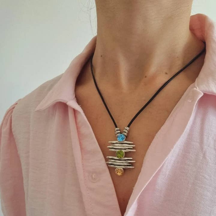 Volare - Wholesale Pendant/Charm Necklace - Stacked Uneven Bars Genuine leather Necklace1