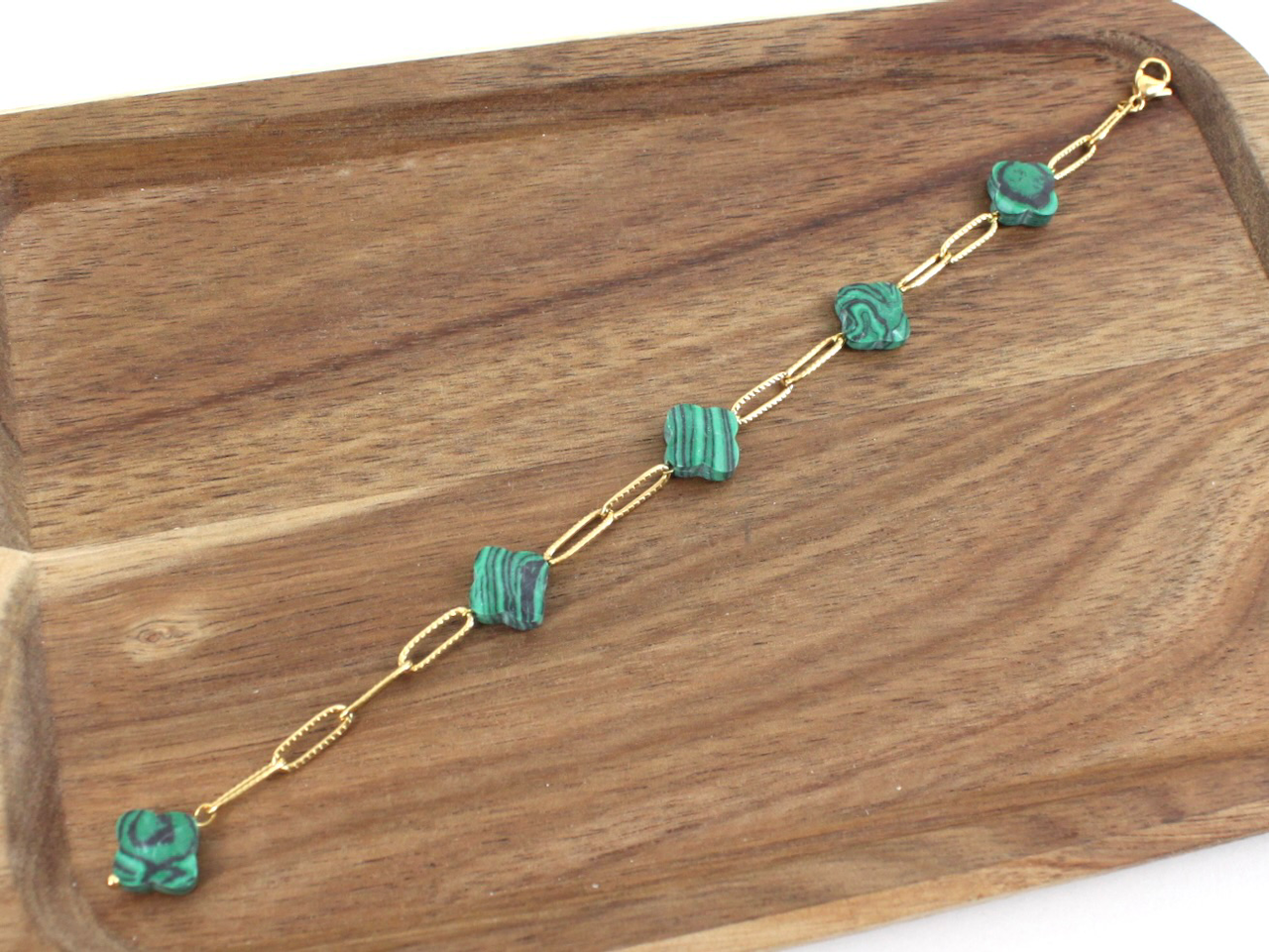 Pretty Persuasions - Vendita all'ingrosso Bracciali a catena e a maglie - B24045 Bracciale in acciaio inossidabile con 5 Clover Stone5