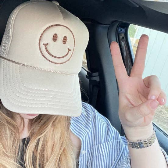 Happi Style - Wholesale Trucker Hat - Women's - Happy Face Trucker Hat | Khaki/Brown2