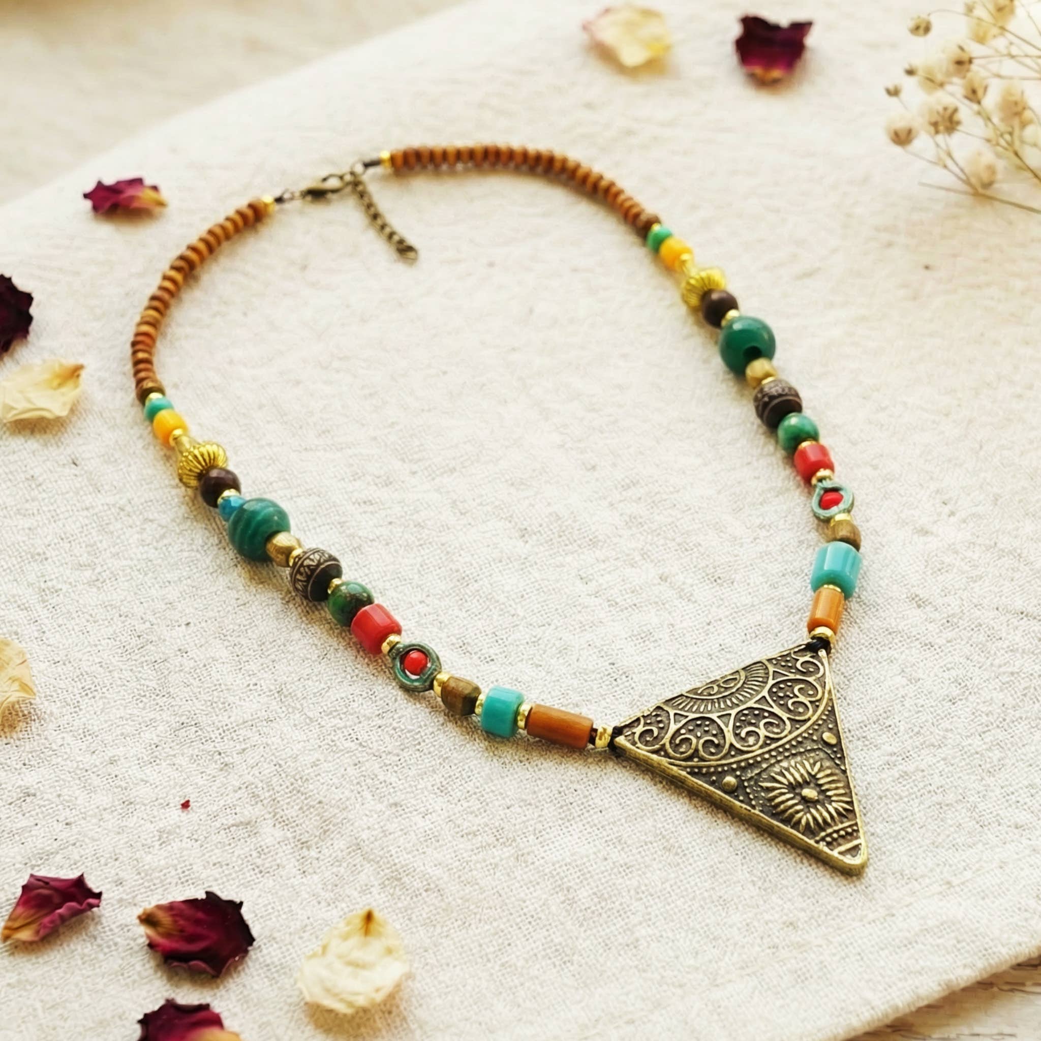 Verna Artisan Works – wholesale Pendant/charm necklace – Boho Beaded Ethnic Necklace3