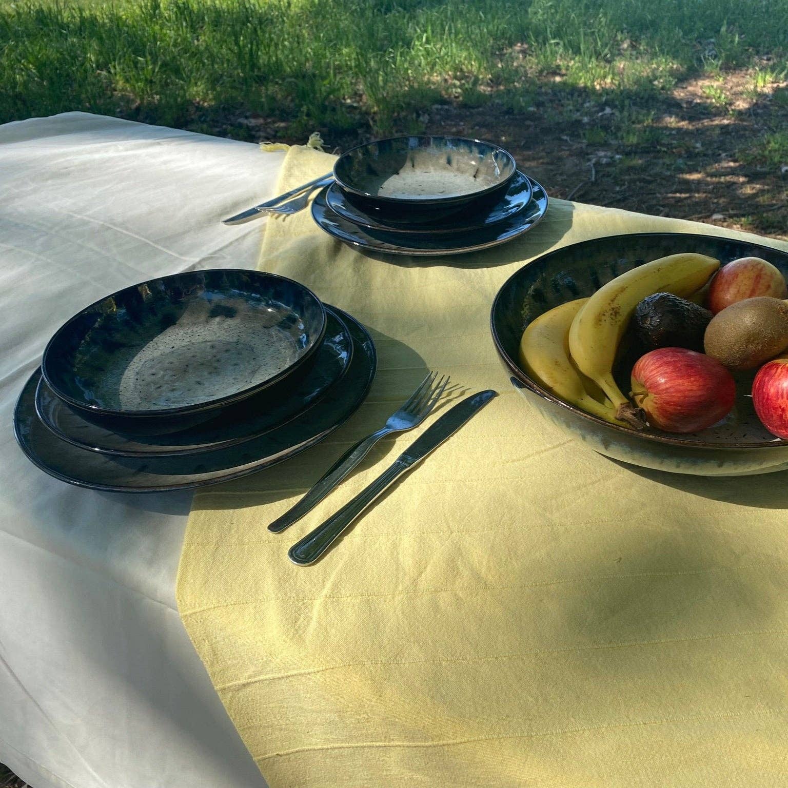 TERREA HOME - Wholesale Dinnerware Set - Helia Dinnerware Set 18 Pieces3