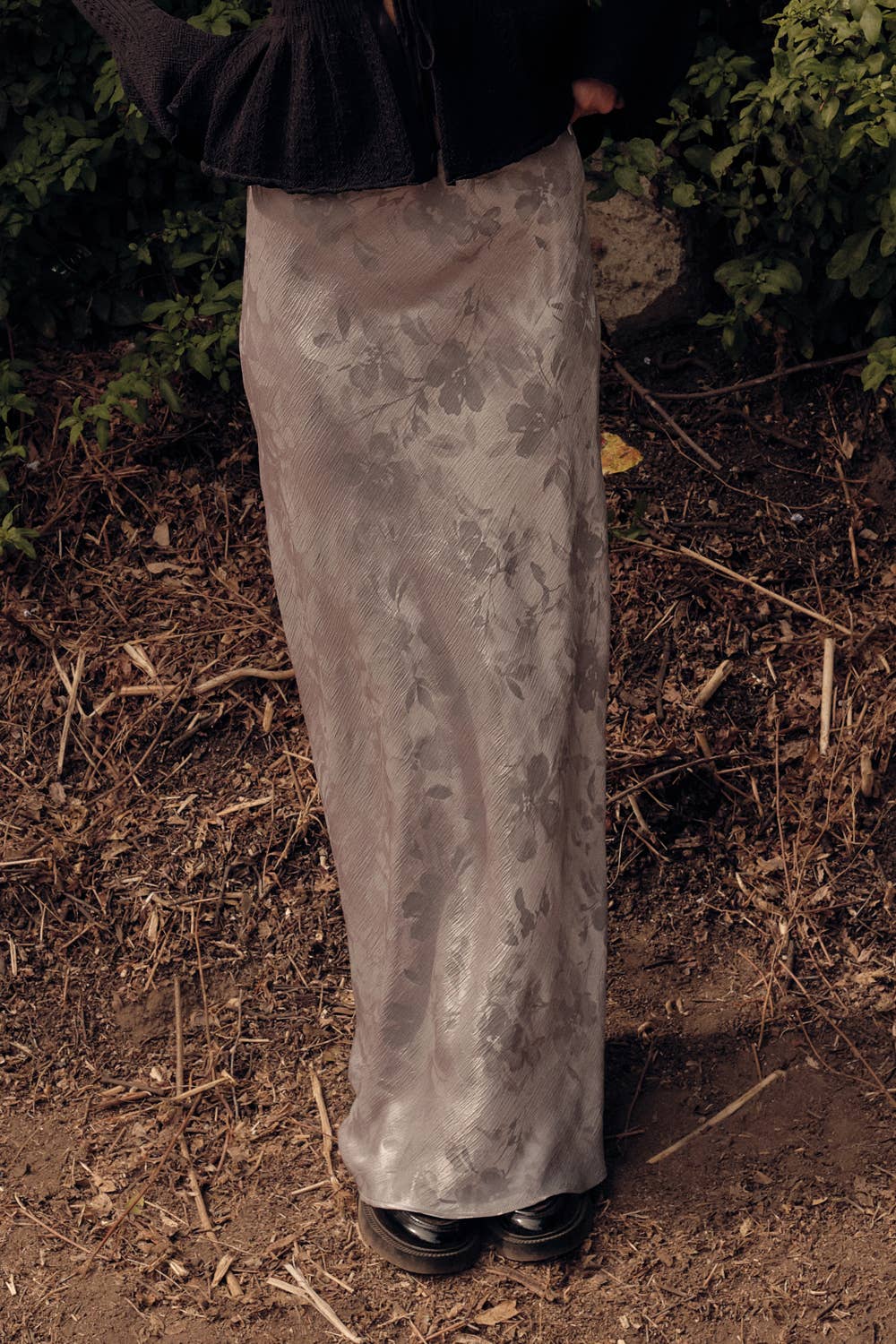 Promesa USA - Wholesale Skirt - Women's - Floral-Print Bias-Cut Satin Maxi Skirt7