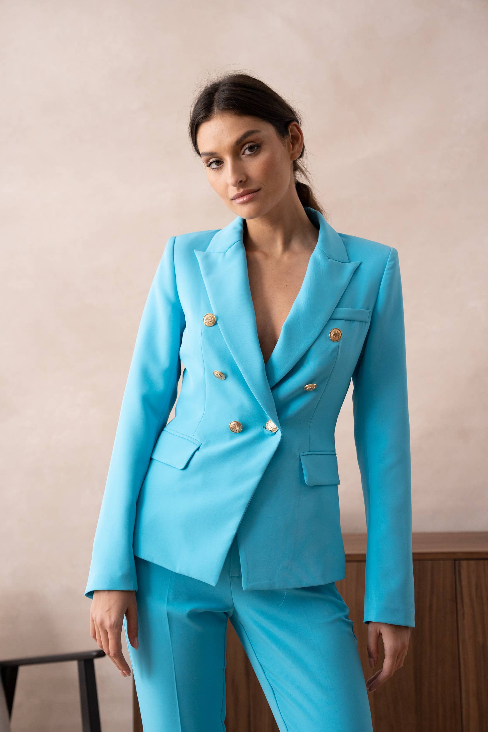 Attentif Paris - Wholesale Blazer - Women's - [Timeless] Fitted double-breasted blazer with gold buttons22