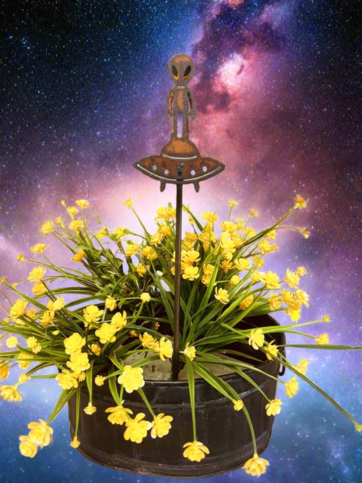 Flying Saucer Alien Garden Plant Stake Area 51 Flying Saucer for wholesale by Universal Ironworks USA