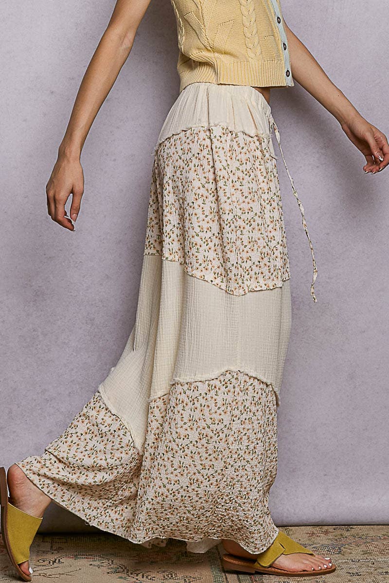 Pol Clothing - Wholesale Pants - Women's - Contrast Floral Double Gauze Woven Print Pants8