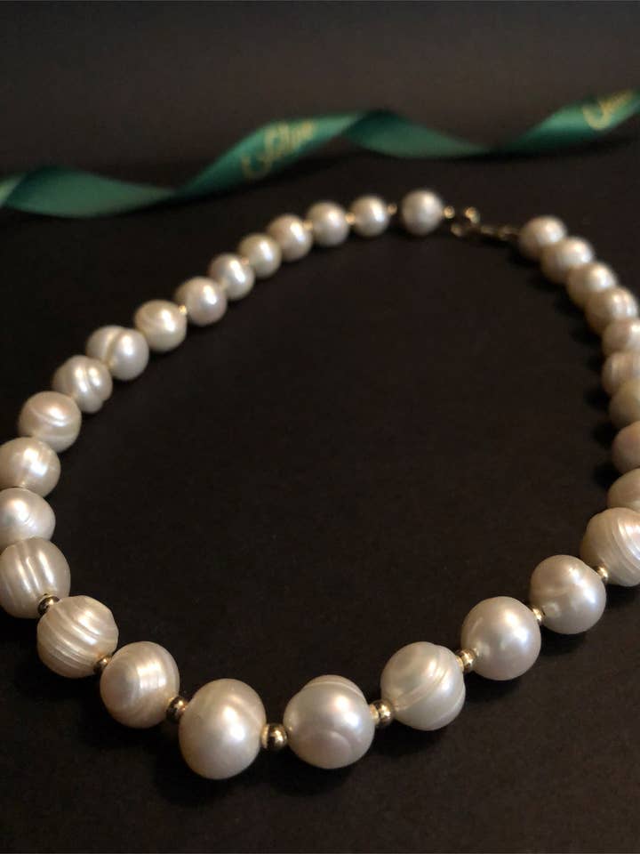 Colar de pérolas de água doce Assa Chunky por atacado de Feline Jewelry Studio Universe