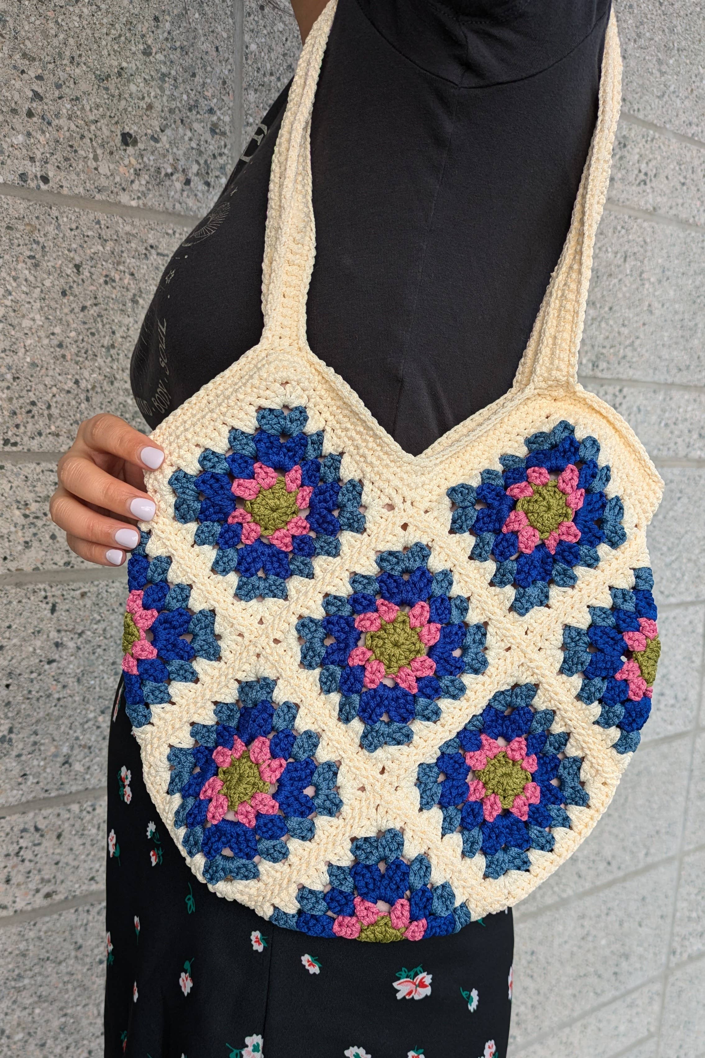 Janzy - Wholesale Tote Bag - Women's - Handmade Mini Floral Crochet Tote Bag3