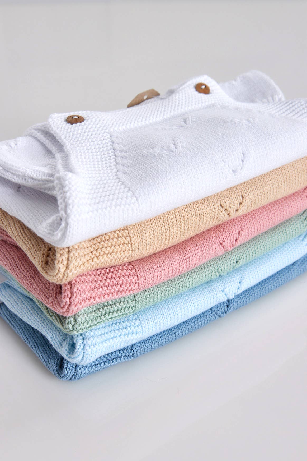 Amorim Gerações, LDA - Wholesale Jumpsuit - Baby - Knit Jumpsuit V Cotton 0630B0