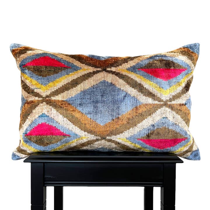 Ikat Pillow Cover Velvet Silk Pude Case Decor Home Color for engroshandel hos Ikat Atelier
