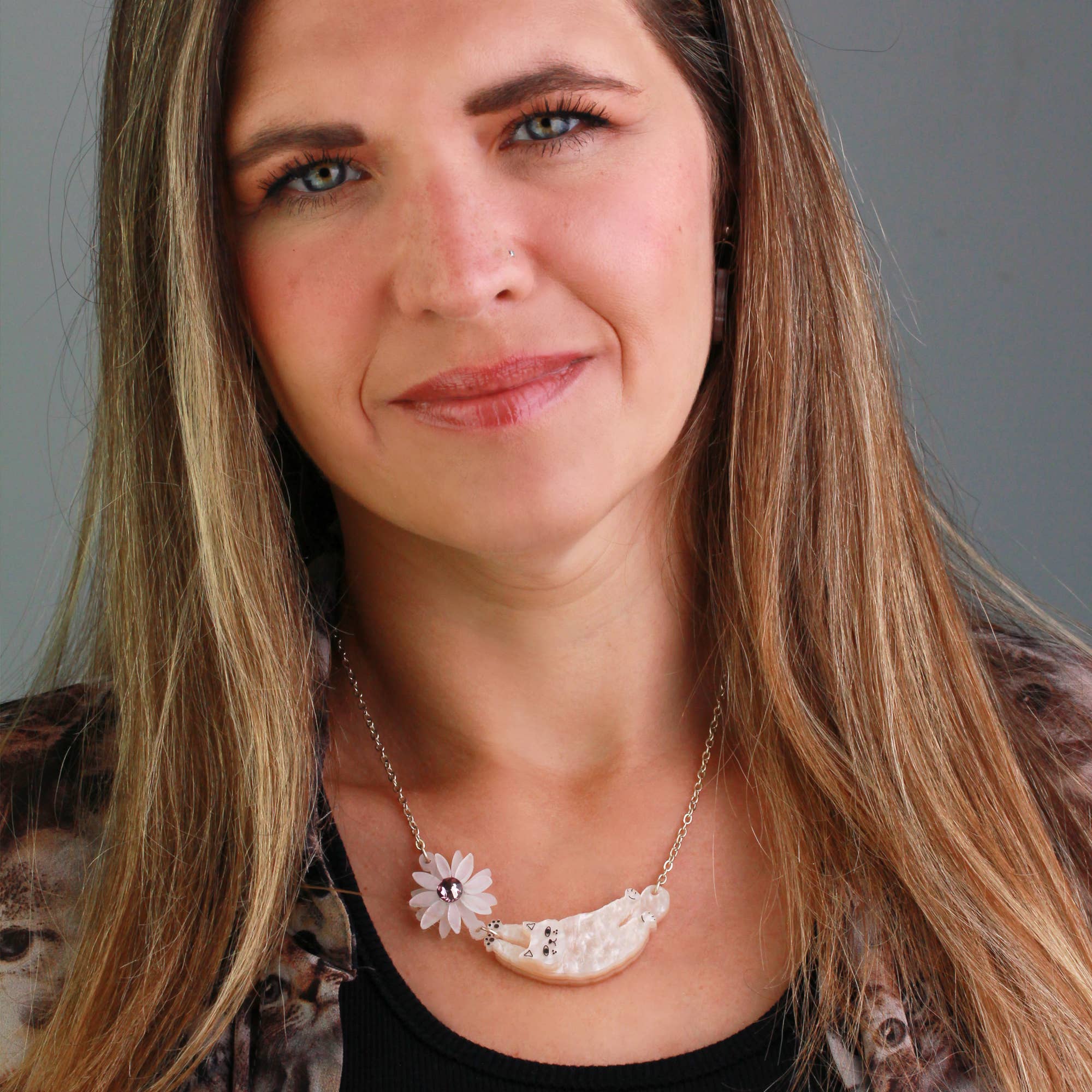 Little Moose - Wholesale Pendant/Charm Necklace - Cream Cat Necklace1