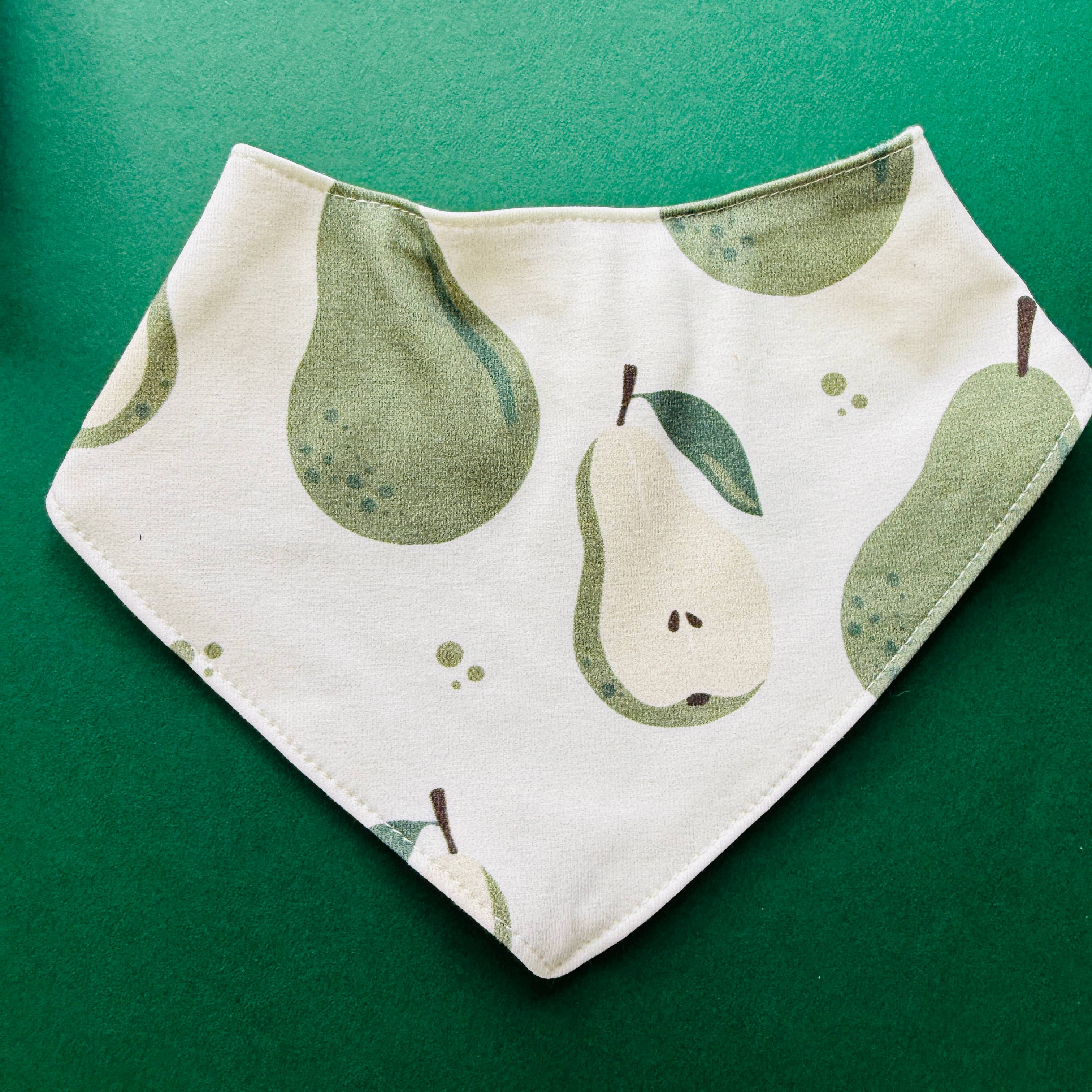 Eddie &amp; Bee – Großhandel Lätzchen – Baby – Eddie &amp; Bee Bio-Baumwolle Baby-Sabberlätzchen in Creme mit &quot;Birnen&quot;-Print.0