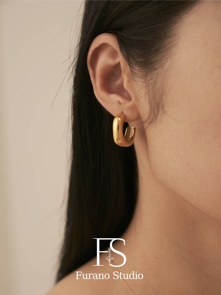 18K Gold Plated Square Open hoop earring for wholesale by Furano Studio