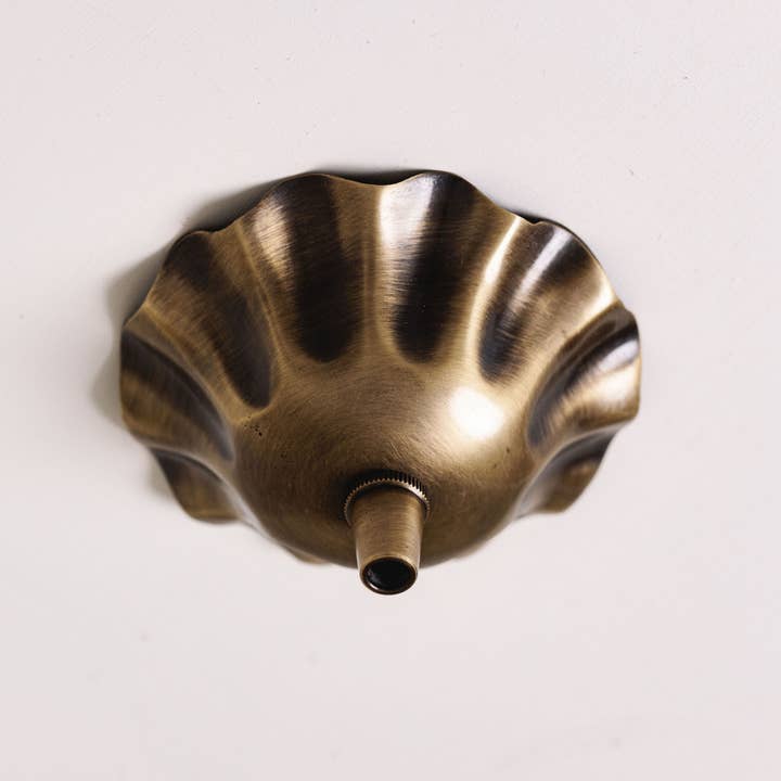 Hastshilp – wholesale Knob/pull – Wave Brass Ceiling Rose (Antique)