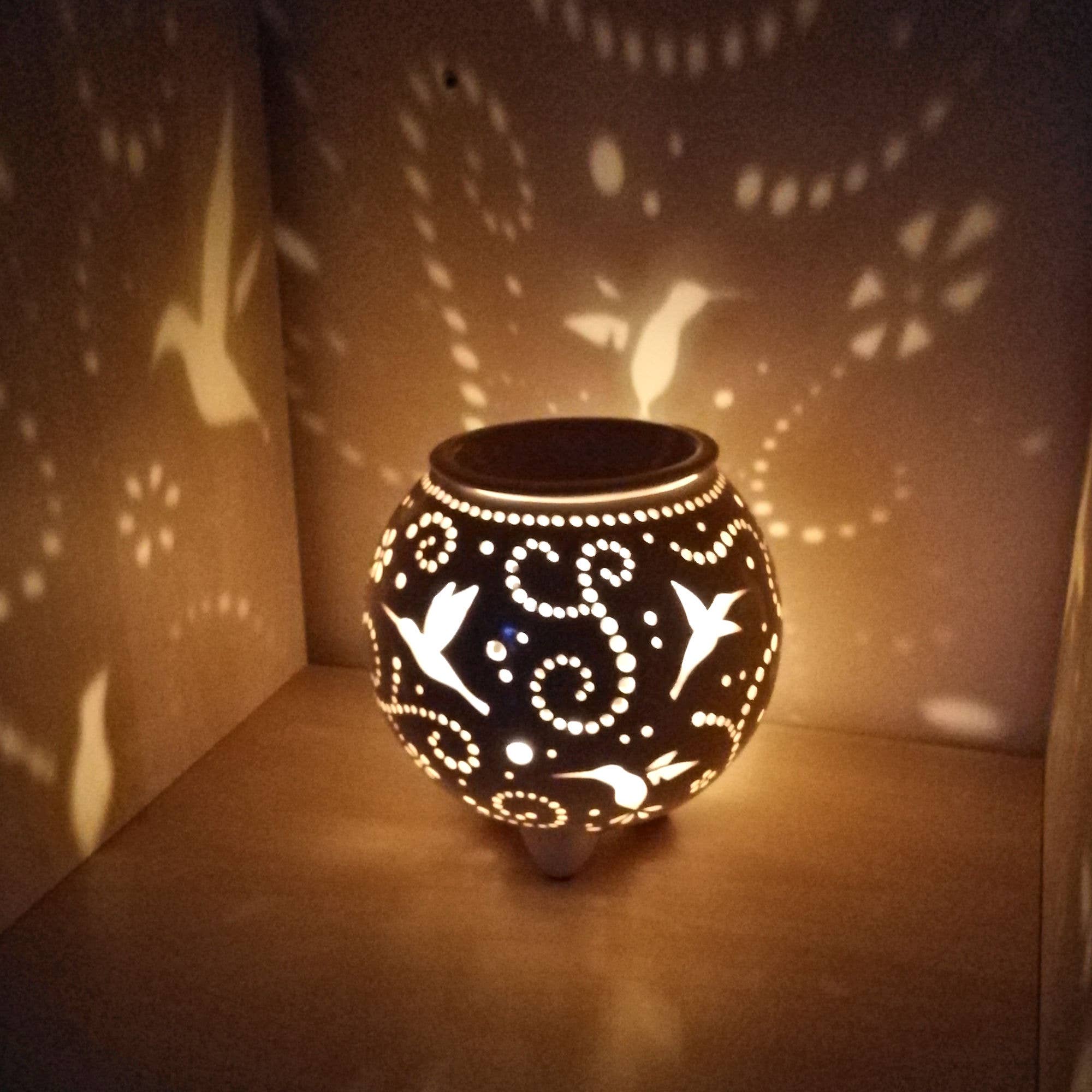 Cozy Home Ideas - Wholesale Wax Warmer - Wax melt warmer - candle holder "Hummingbirds"5