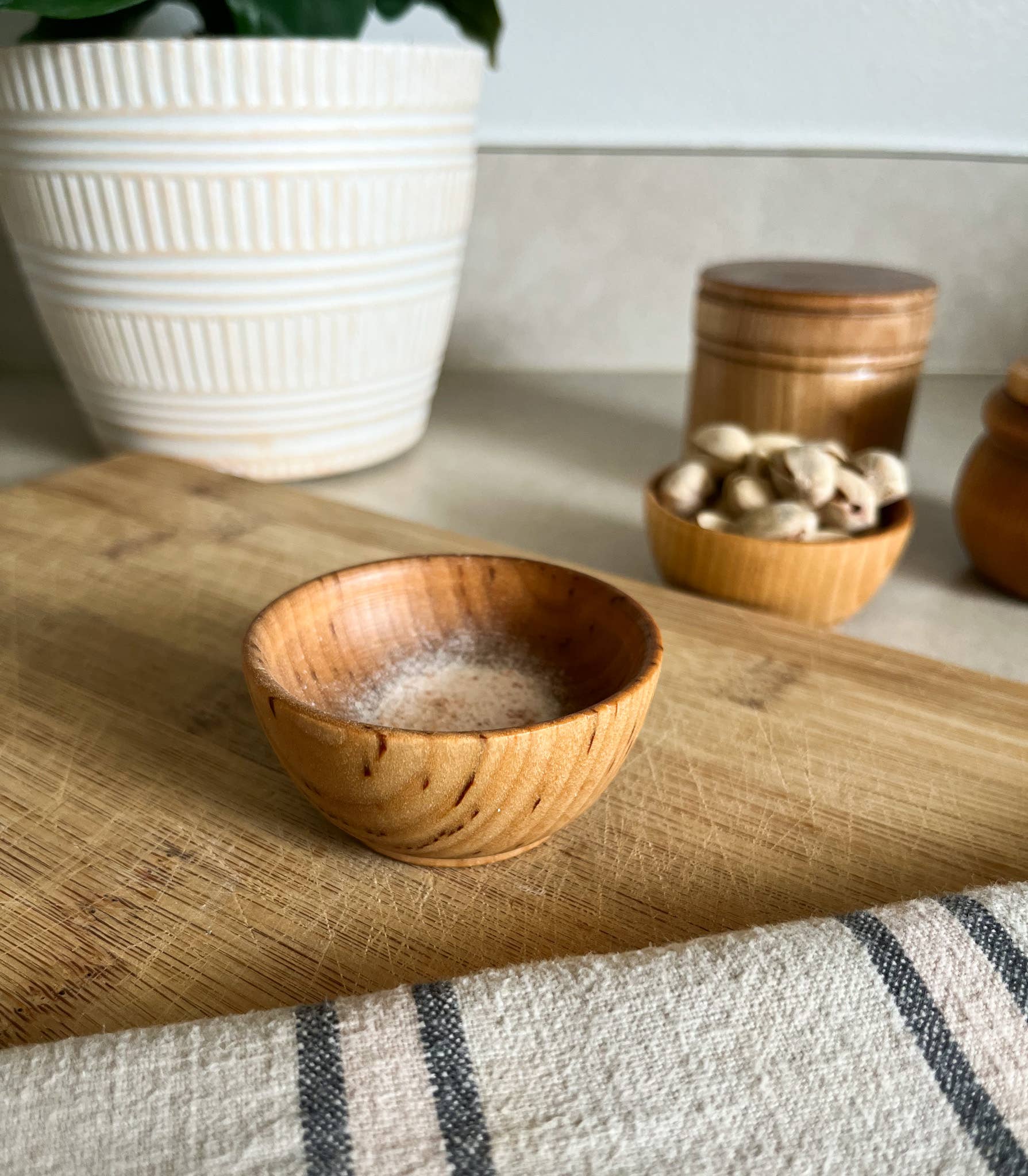 mallyshop - Wholesale Condiment/Dip Bowl - Wood Pinch Bowl/Wood Dipping Bowl/Ring Bowl/Small Wood Bowl2