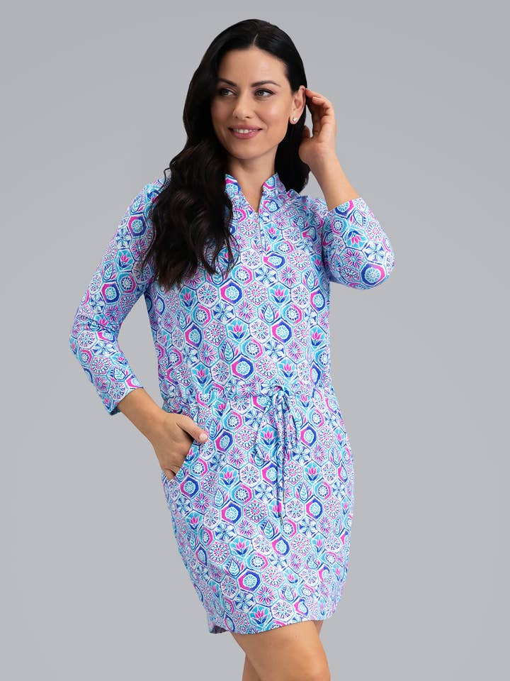 Robe à cordon de serrage à manches 3/4 Alexis pour la vente par IBKÜL