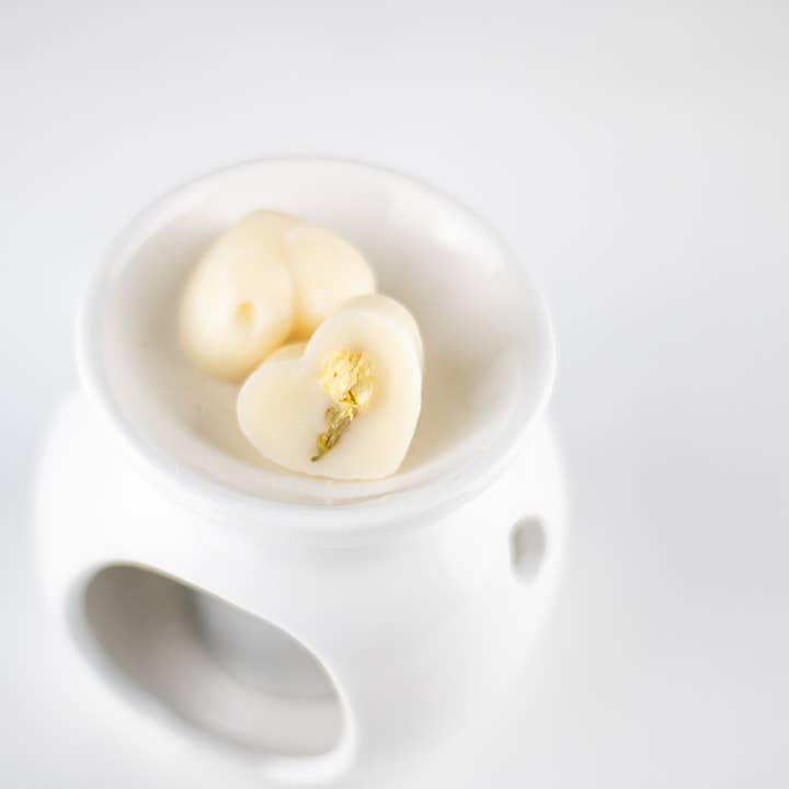 NAKEnDLE - Wholesale Wax melt - Jasmine, Blackberry & Vanilla hand poured luxury wax melts1