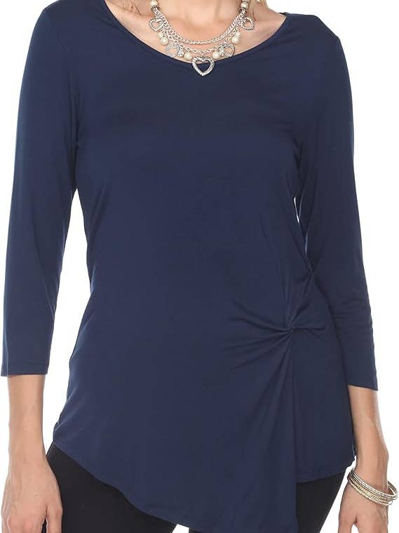 Top casual de mujer con manga 3/4, cuello en V y nudo retorcido en color azul marino. para venta al por mayor de The Collection Royal / Royal Handicrafts
