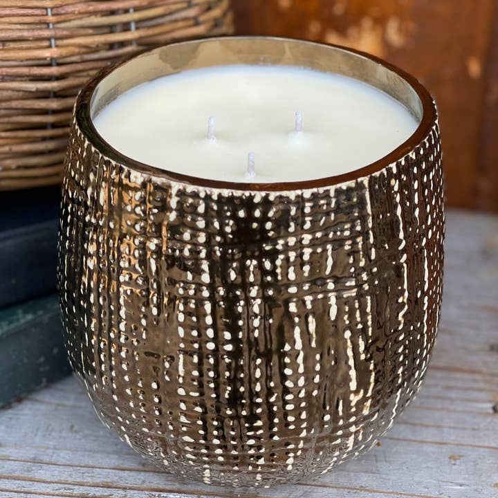 Vela Pêssego + Tomilho 42oz em Lata de Viagem por atacado de 1858 Candle Co