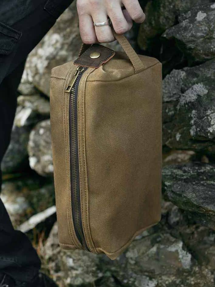 Bolsa de aseo Quadra Heritage de lona encerada para venta al por mayor de Pierre Francis