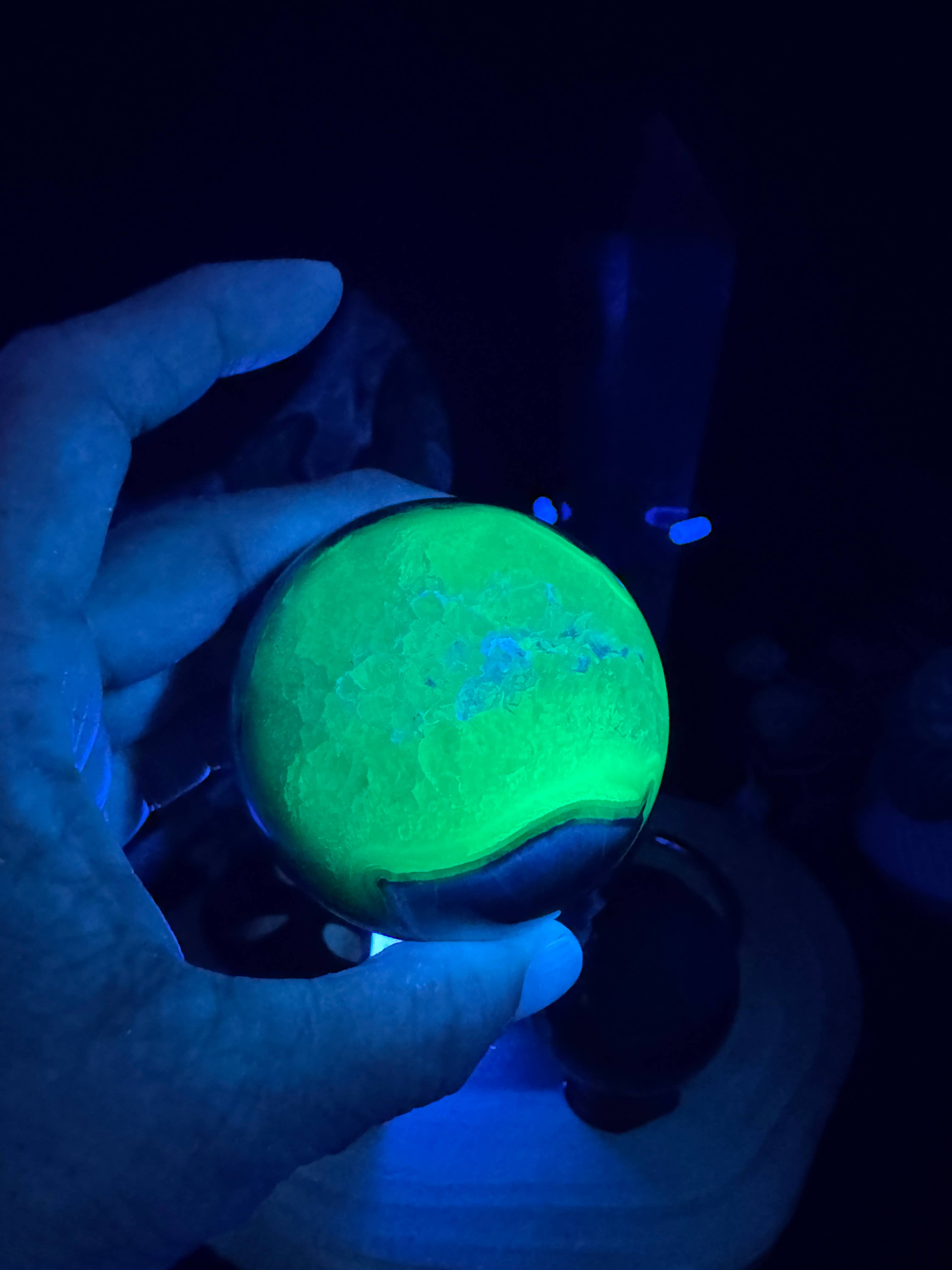 The 7 Directions - Wholesale Spiritual Stone/Crystal - 4 pc UV reactive Volcanic agate sphere wand moon bundle G7196