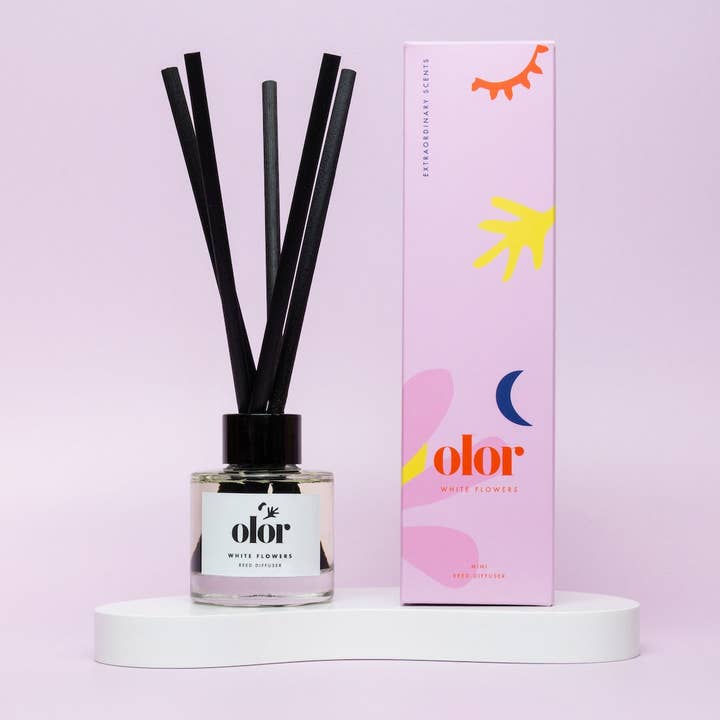 White Flowers Mini Reed Diffuser for wholesale by OLOR