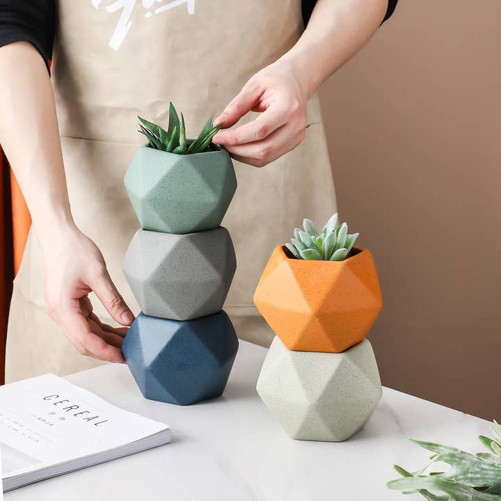 Springer Décor - Wholesale Plant Pot - Diamond