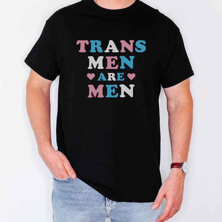 Transmænd er mænd T-shirt for engroshandel hos Lucky Luna Apparel