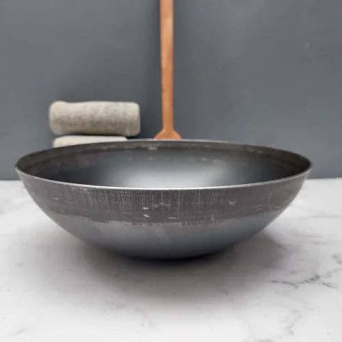 SAMA Homes - Wholesale Cast Iron Skillet - Iron Roomali Roti Tawa/ Kadai1