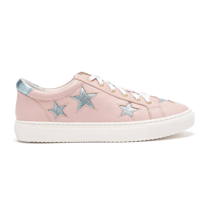Hoxton - Zapatillas de piel rosa pastel con estrellas azules para venta al por mayor de Cocorose London