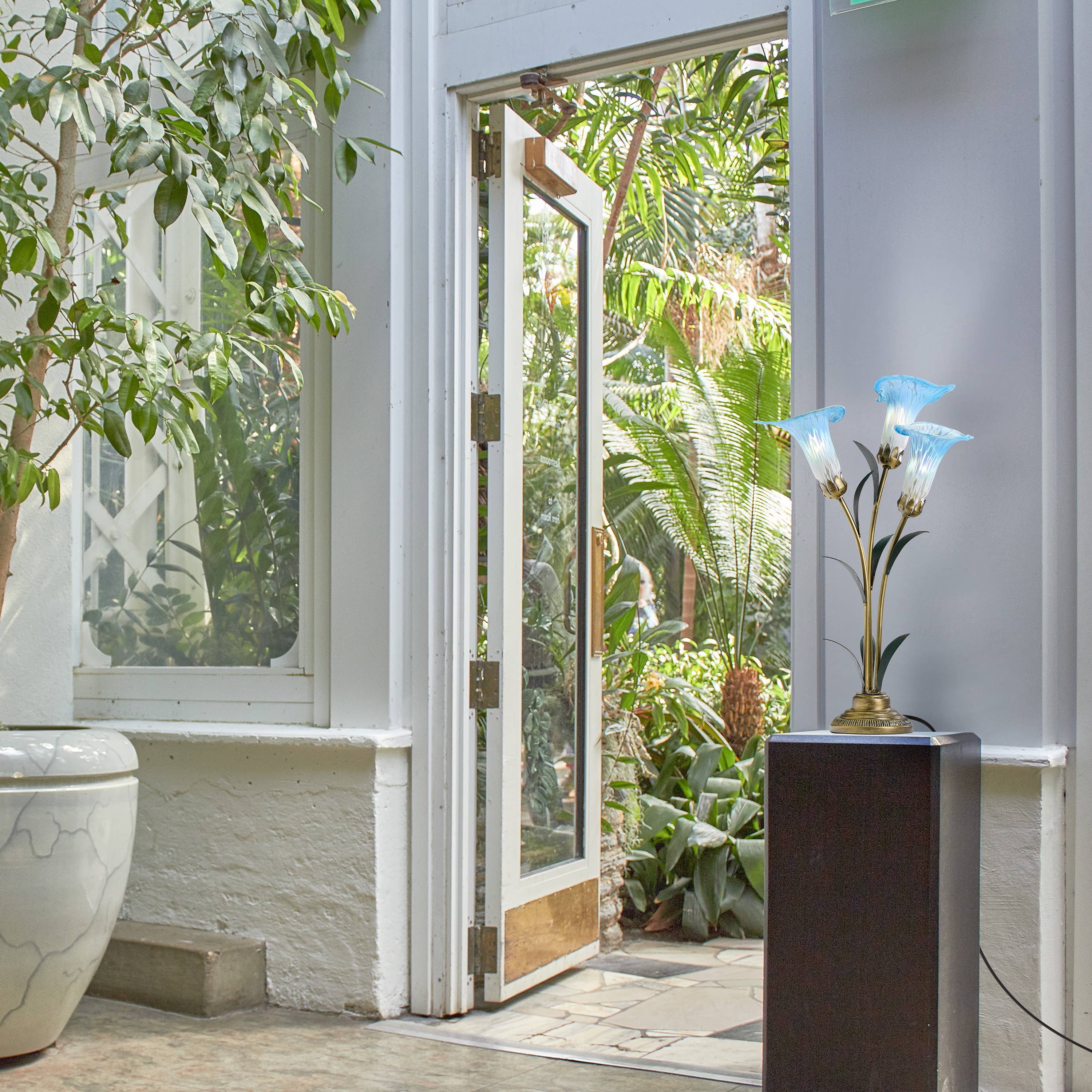 River of Goods - Wholesale Accent/Desk Lamp - 23.5"H Blue 3 Shade Handblown Glass Calla Lily Table Lamp3