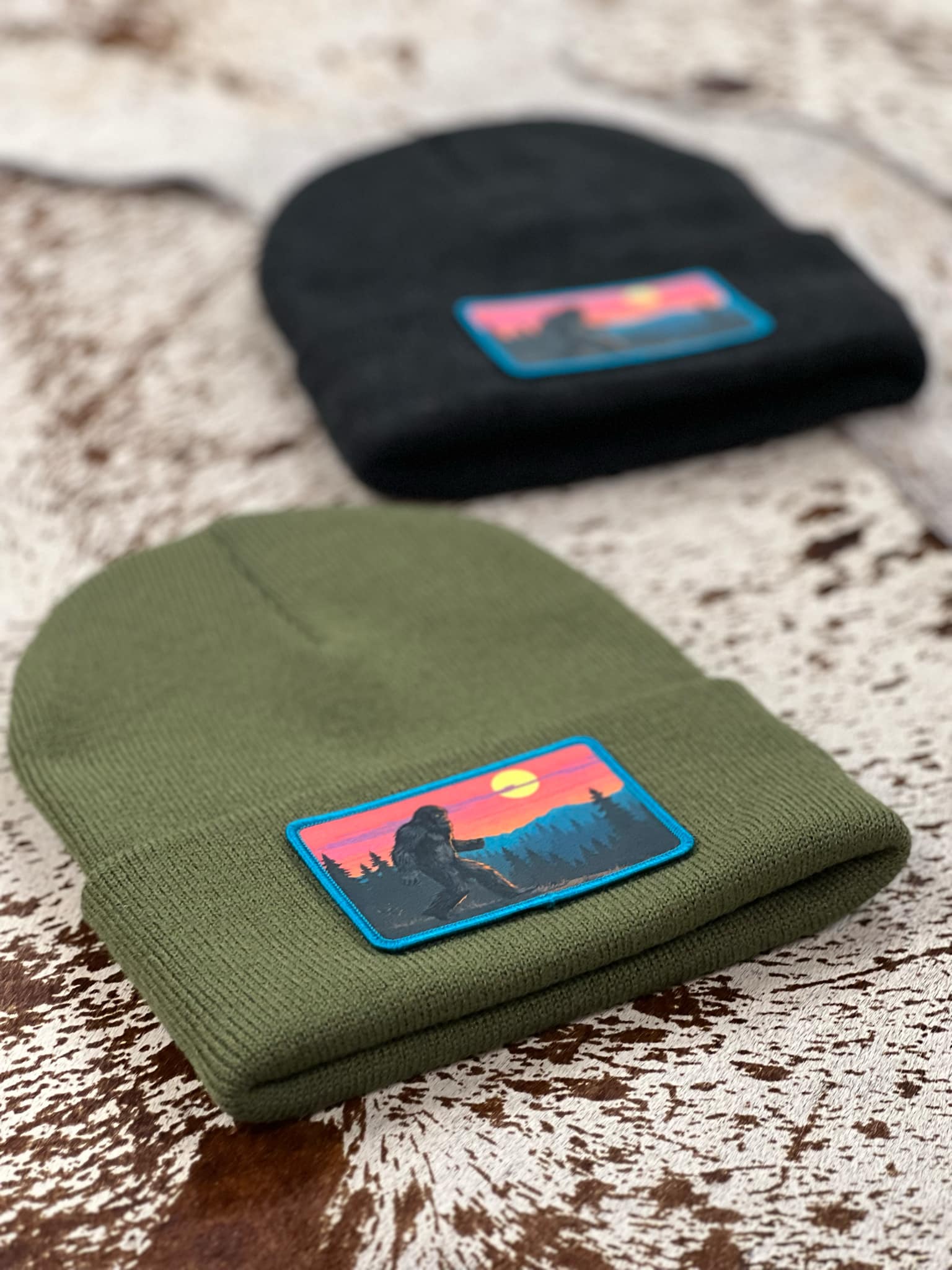 NDesigns Leather - Wholesale Beanie - Unisex - BIGFOOT Patch beanie