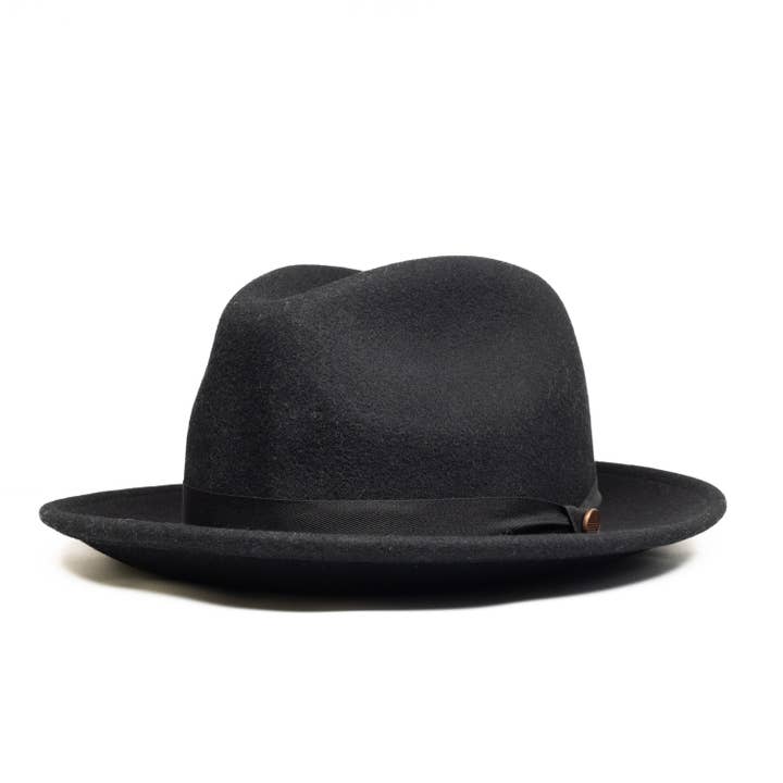 FEDORA pour la vente par Goldn Shade