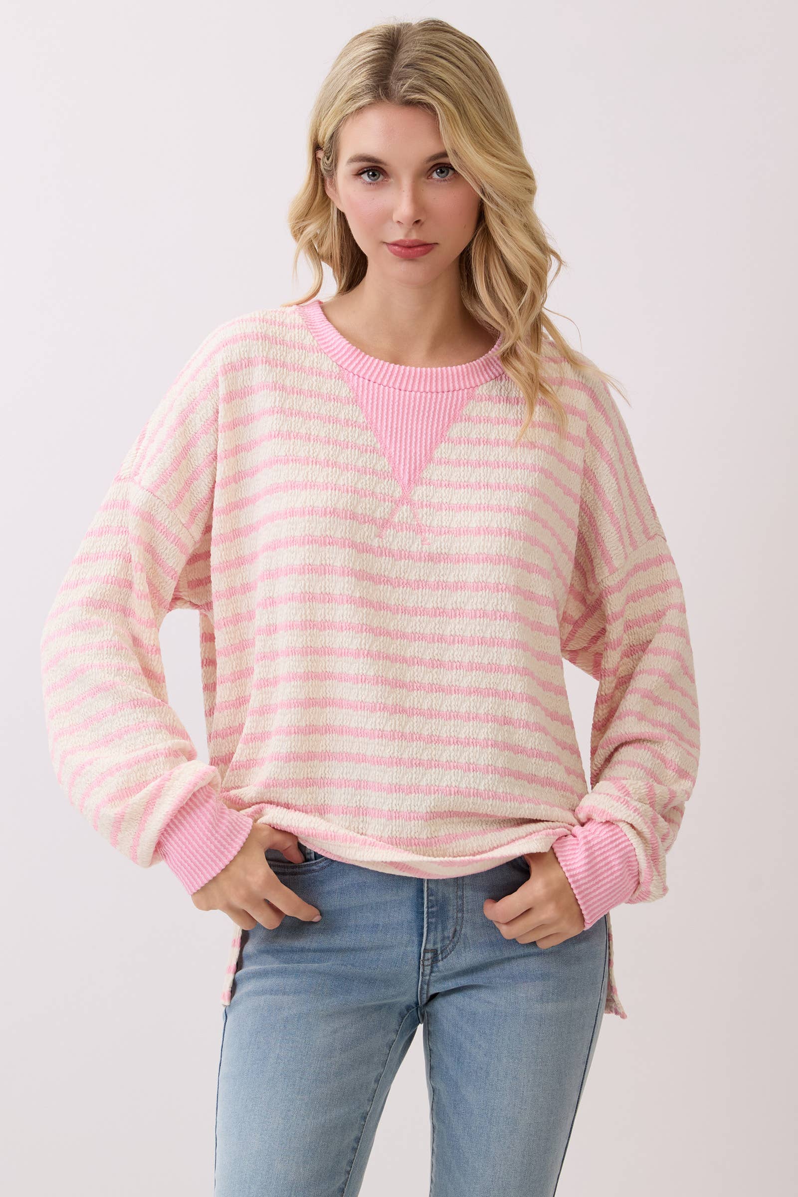 7th Ray – wholesale Stickad topp - Dam – Randig stickad tröja med nedhasad axel T61286