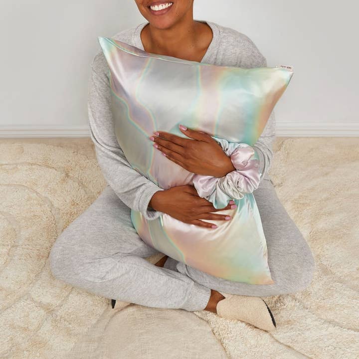KITSCH - Wholesale Bedding Pillowcase/Sham - Holiday Satin Pillowcase and Pillow Scrunchie 2pc - Aura