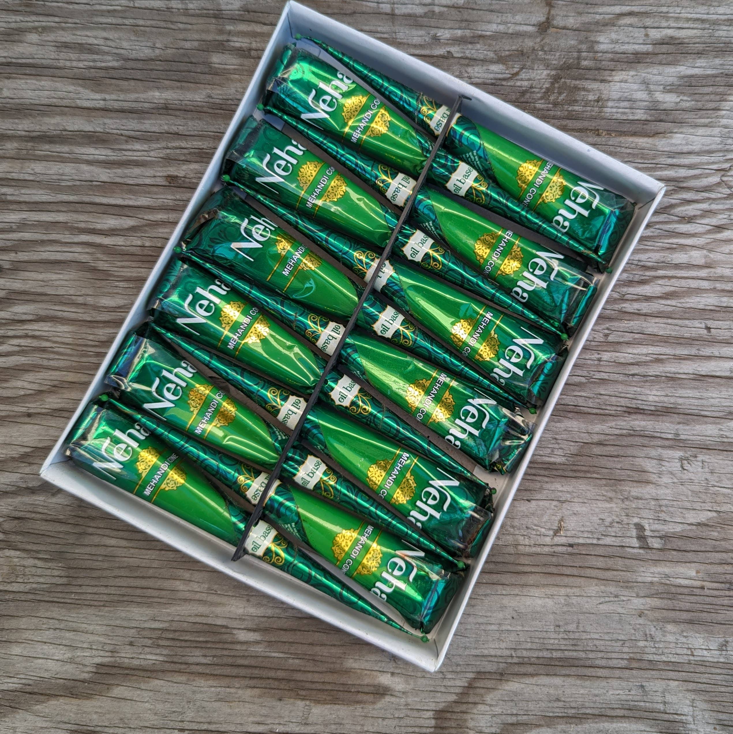 Tenzing Collections - Wholesale Body Glitter/Shimmer - 12 x 25 grams of organic henna cones, dark, ready to use.7