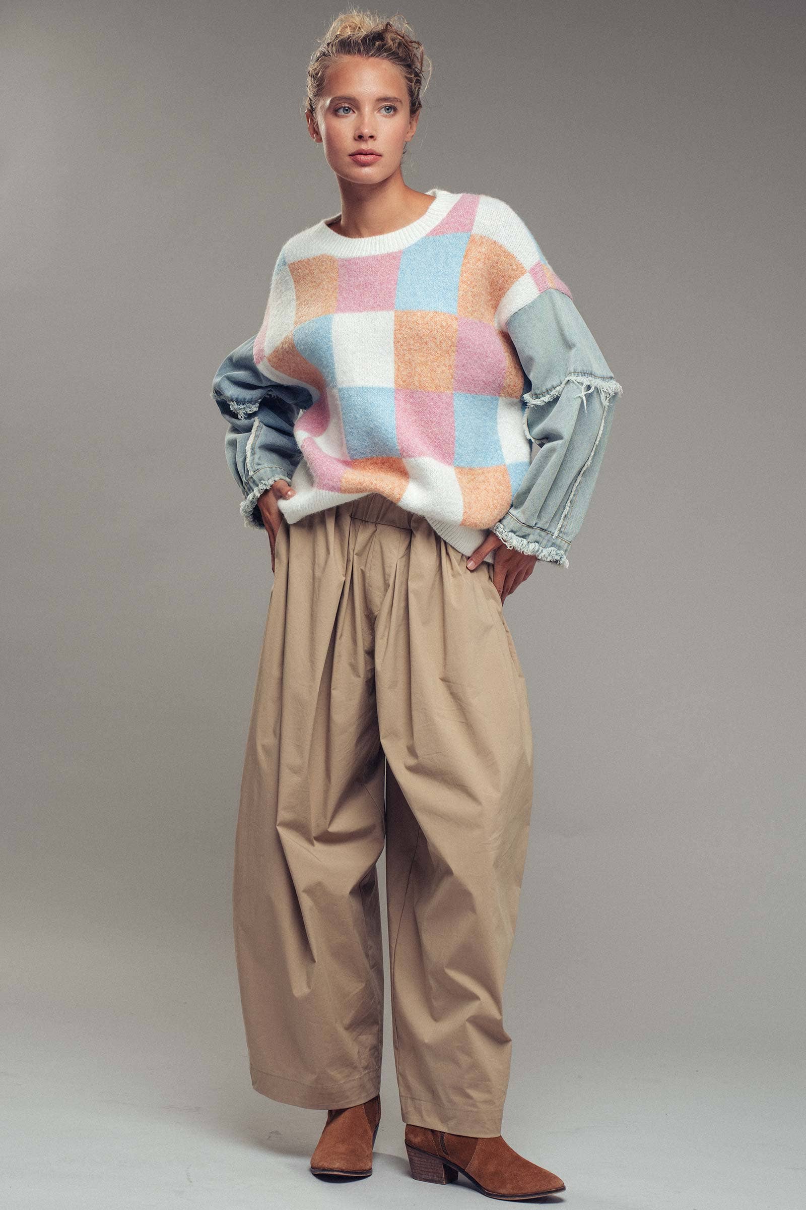 Urban Daizy - Wholesale Knit Sweater - Women's - Checkered Knit with Denim Sleeves Crewneck Sweater14