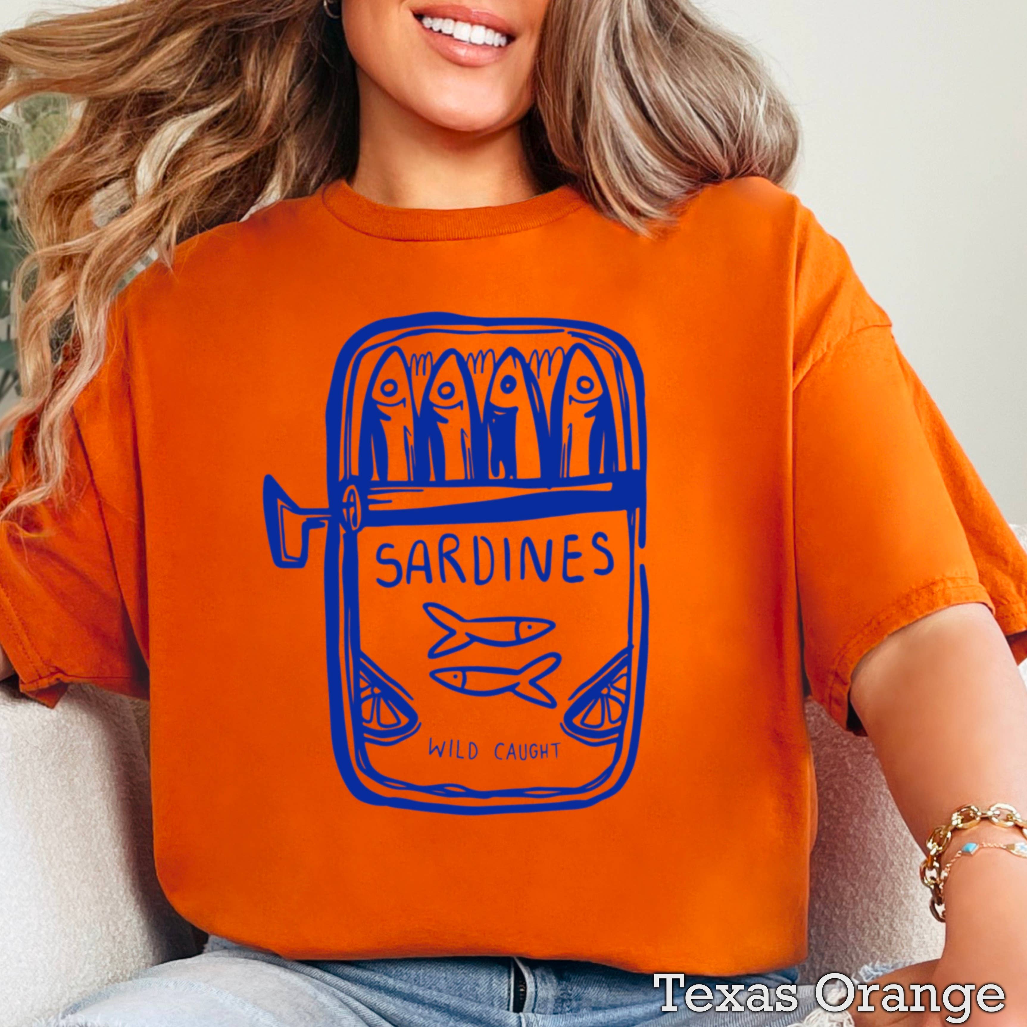 Shoppe SHC – wholesale T-shirt med logga - Dam – Sardiner Kustkvinnors Grafiska T-shirt | Gildan25