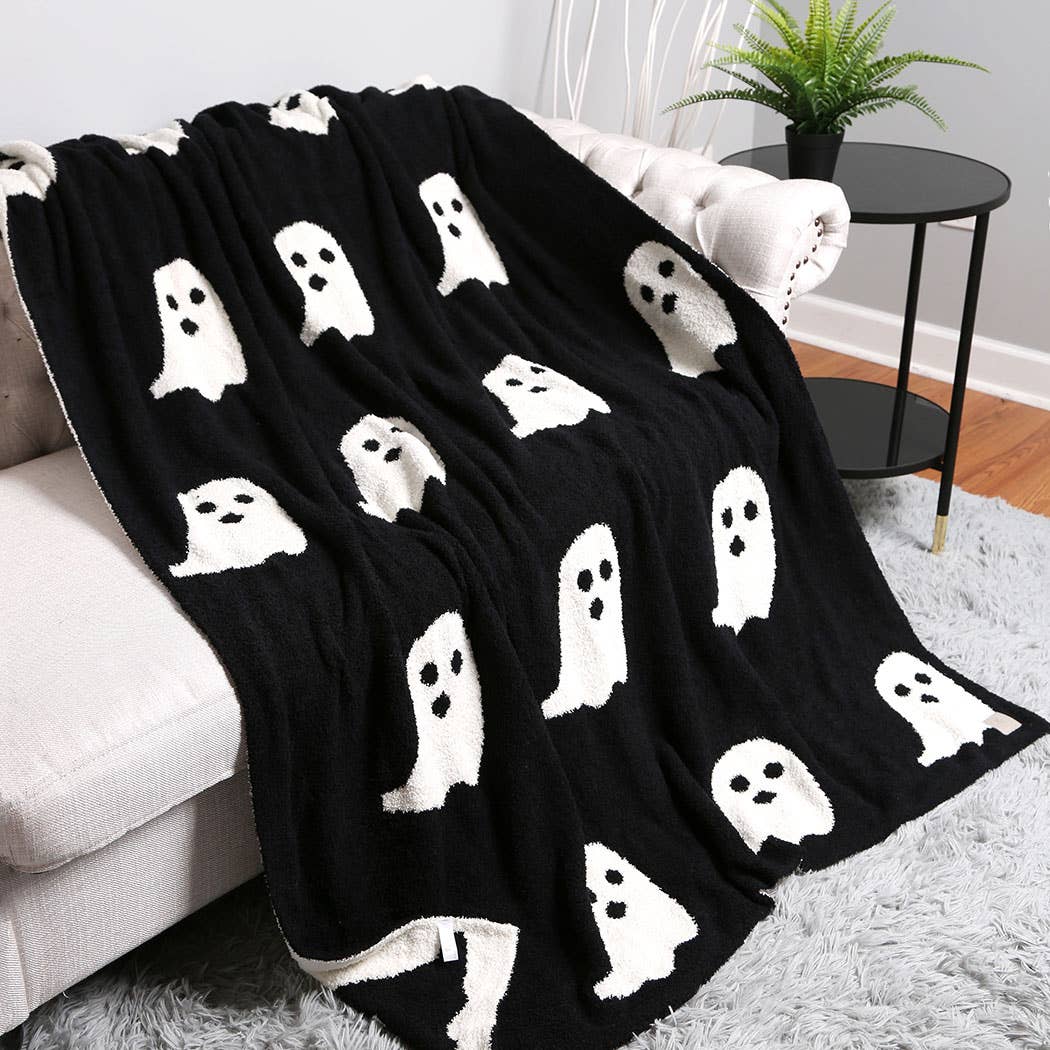 Fashion City - Wholesale Throw Blanket - Ghost Patterned Throw Blanket1