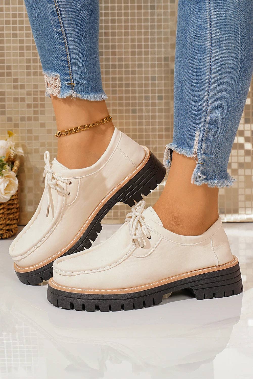 White PU Leather Lace-up Detail Contrast Lug Sole Shoes for wholesale on Faire2