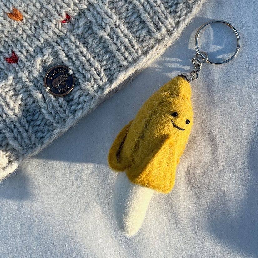 Black Yak Ltd - Wholesale Keychain - Unisex - Felt Keychain - Banana Felt Keyring2