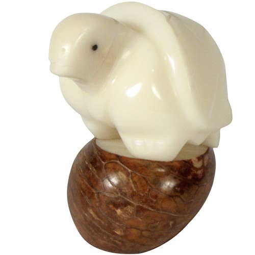 Estatueta de tartaruga Tagua Nut Pet por atacado de One World Projects